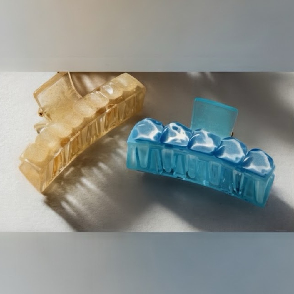 Anthropologie Aqua Blue With Square Gems Hair Claw Clip, New, Large - Picture 2 of 4